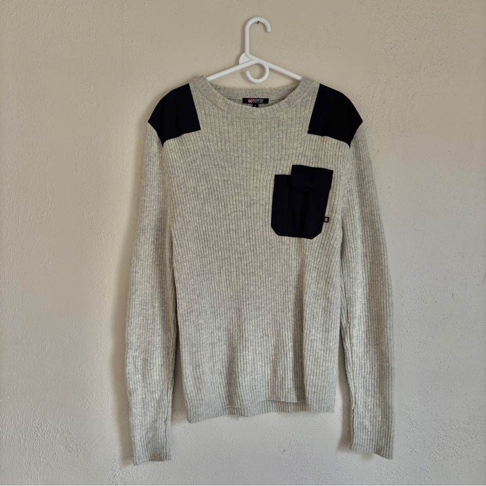 66 NORTH ICELAND Men's 100% Wool Crewneck Sweater - Grey/Black (Size: L)